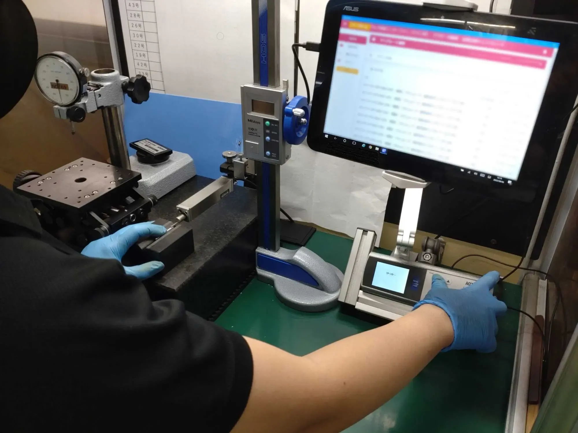 タブレットでの設備点検入力画面